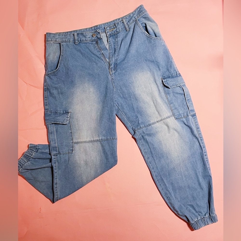 Faded Baggy Jeans Ribbed Cuffs